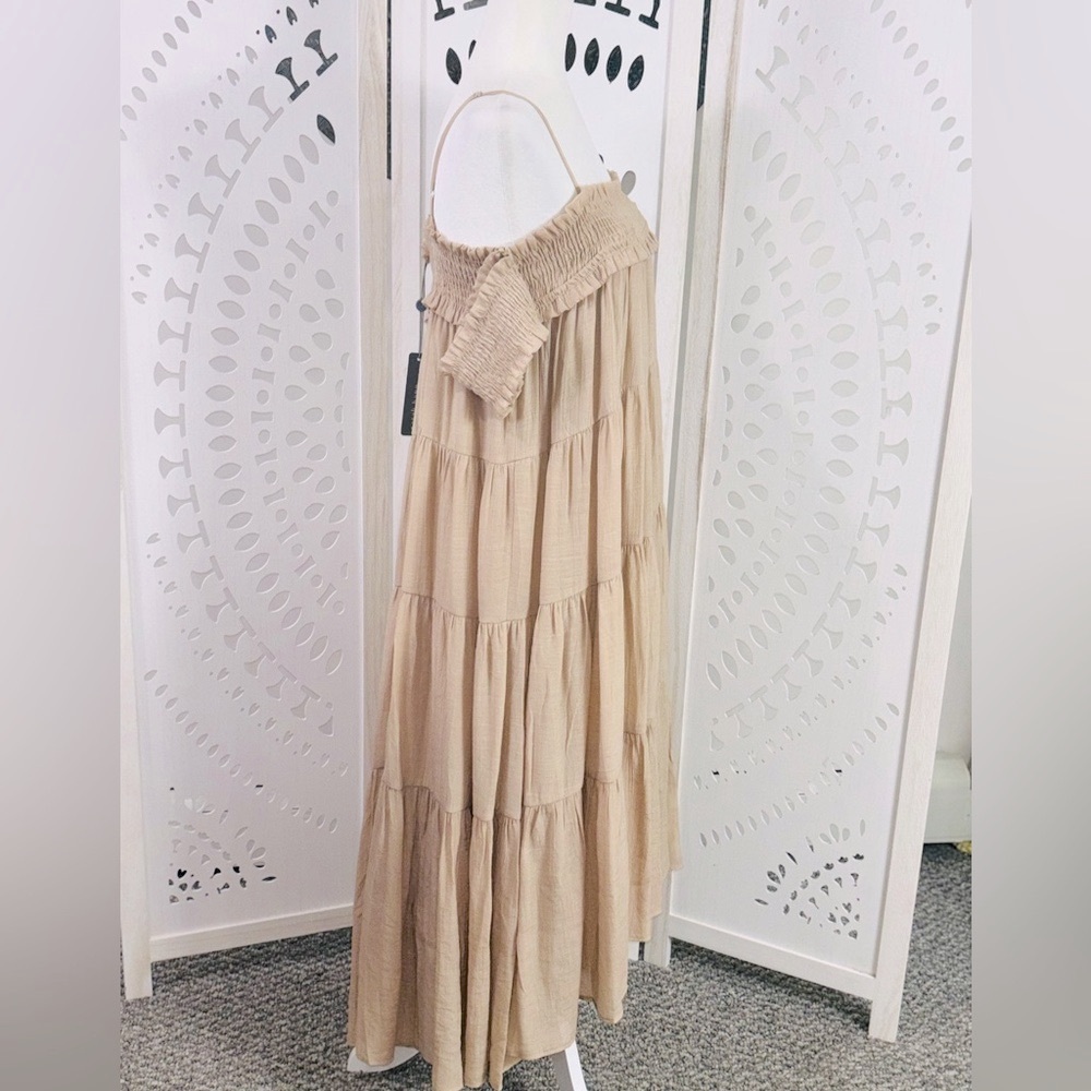 Anthropologie - Sarah Hann Smocked Off-The-Shoulder Tiered Dress - Picture 12 of 12